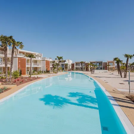 Wave Island Eb F17 Apartment